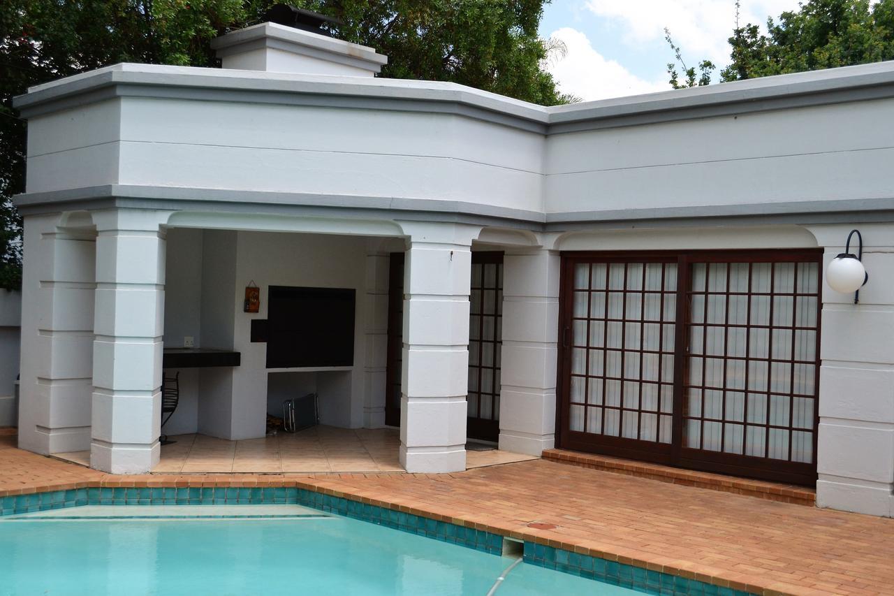 The Baobab Villa Midrand Exterior photo