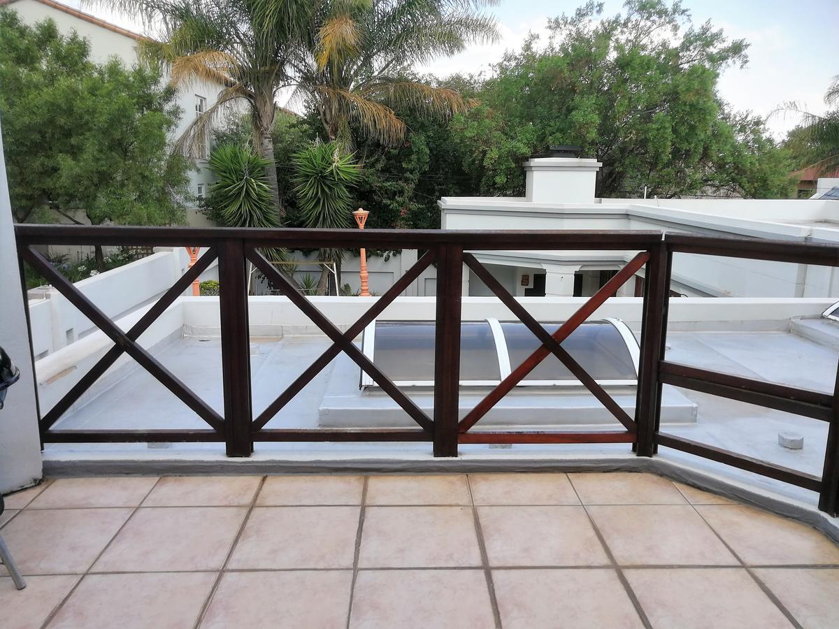 The Baobab Villa Midrand Exterior photo