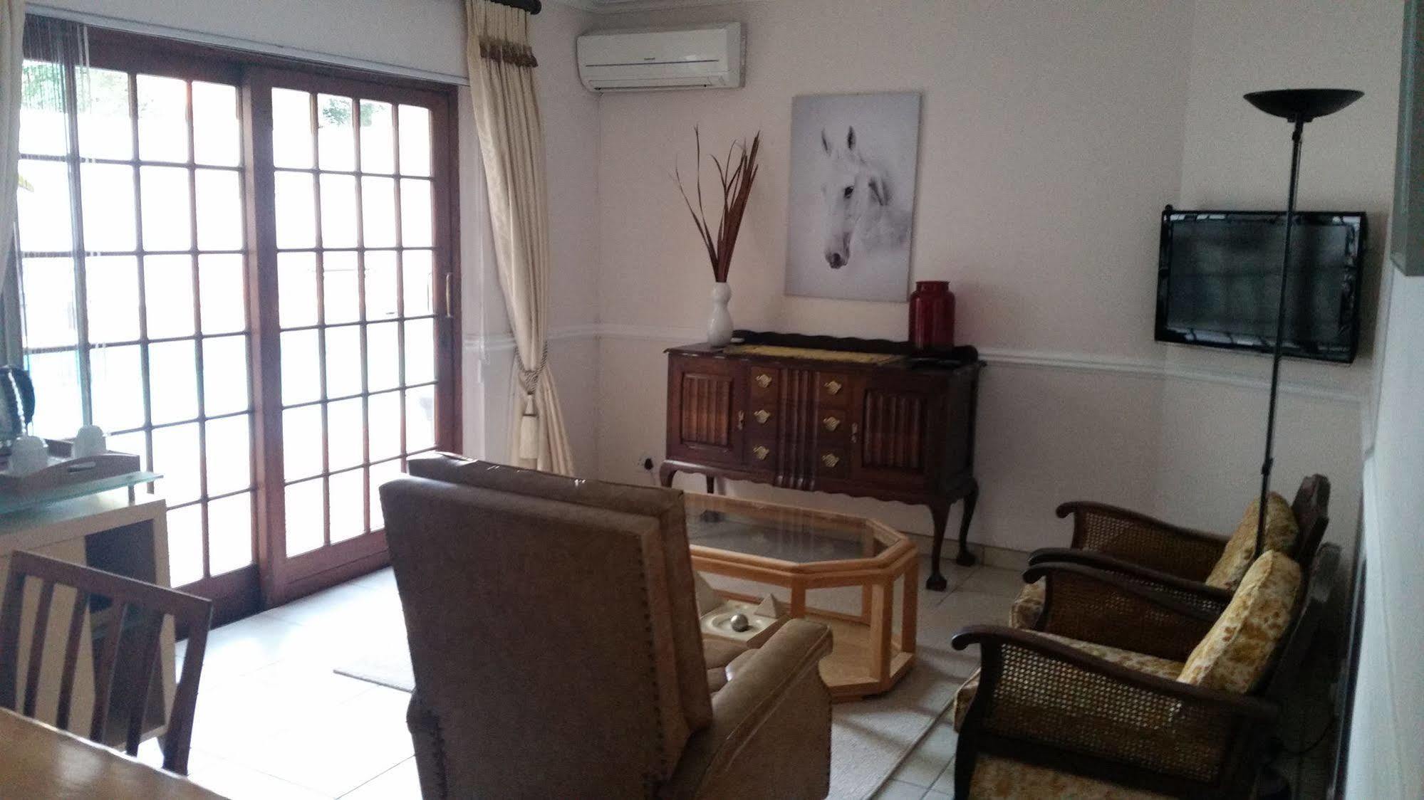 The Baobab Villa Midrand Exterior photo