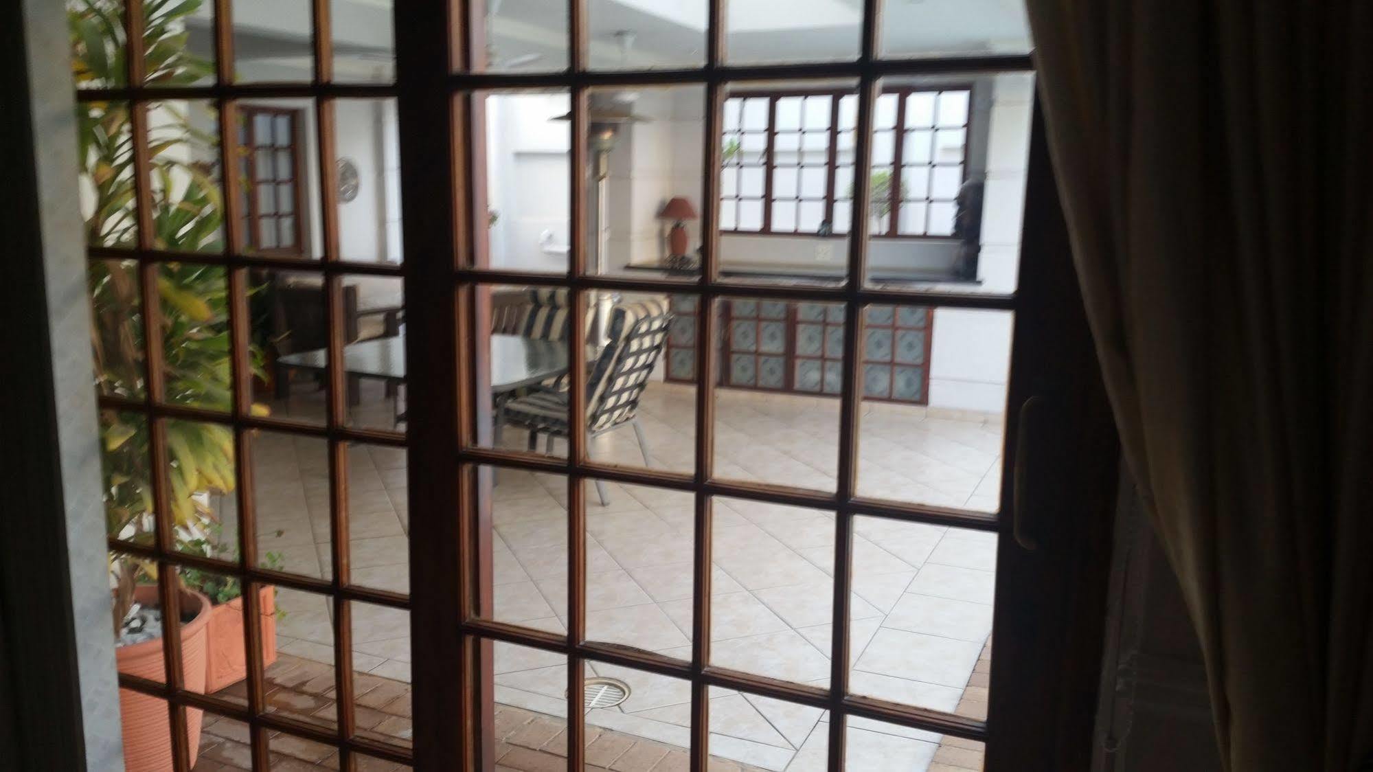 The Baobab Villa Midrand Exterior photo