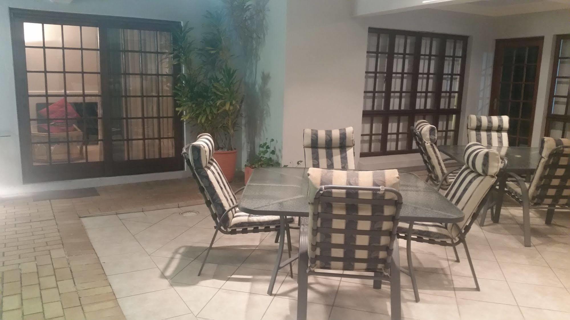 The Baobab Villa Midrand Exterior photo